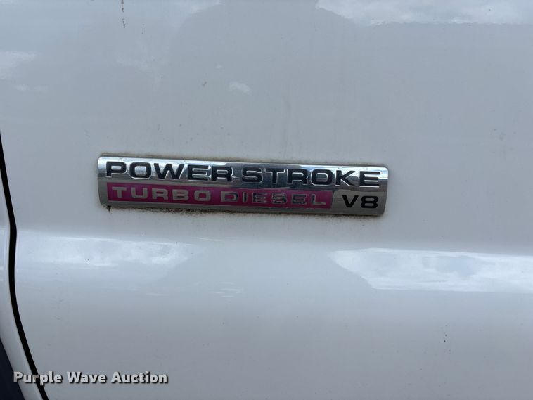 image for item FC4528 2007 Ford F450 Super Duty flatbed truck
