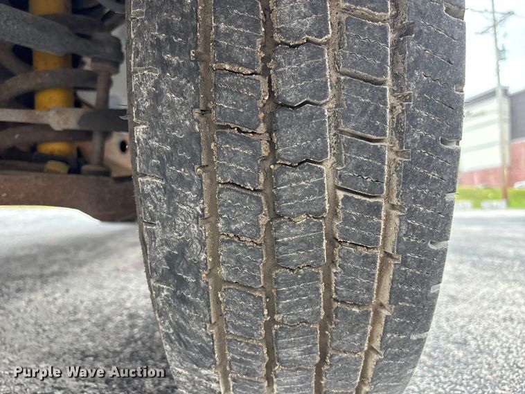 image for item FC4539 2016 GMC Savana 3500 box truck