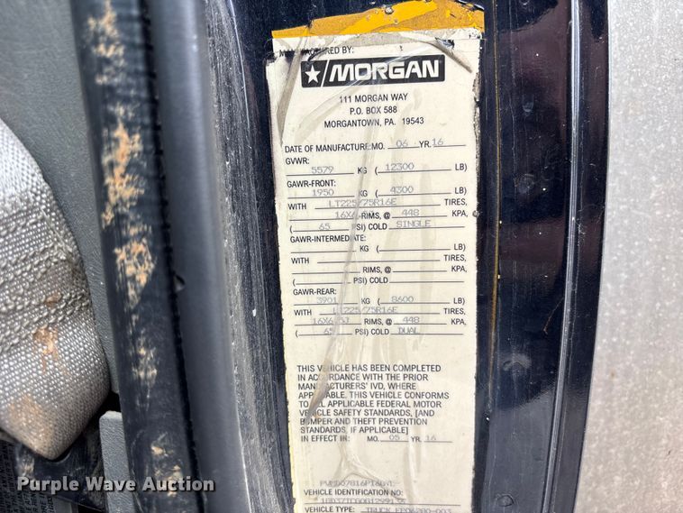 image for item FC4539 2016 GMC Savana 3500 box truck