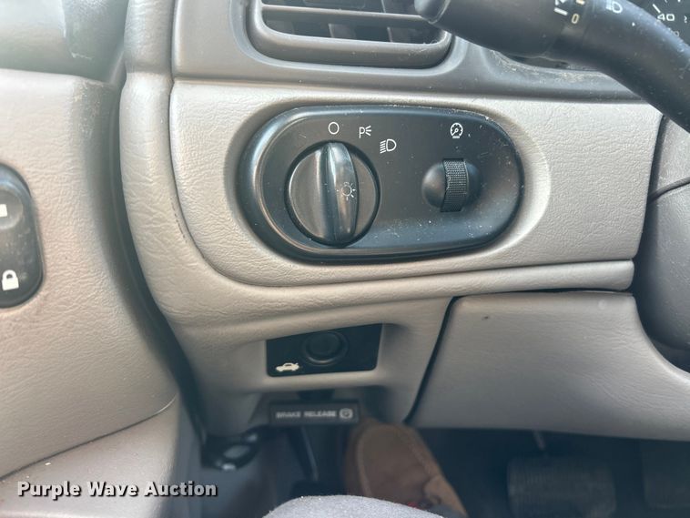 image for item FC5057 2003 Ford Taurus 