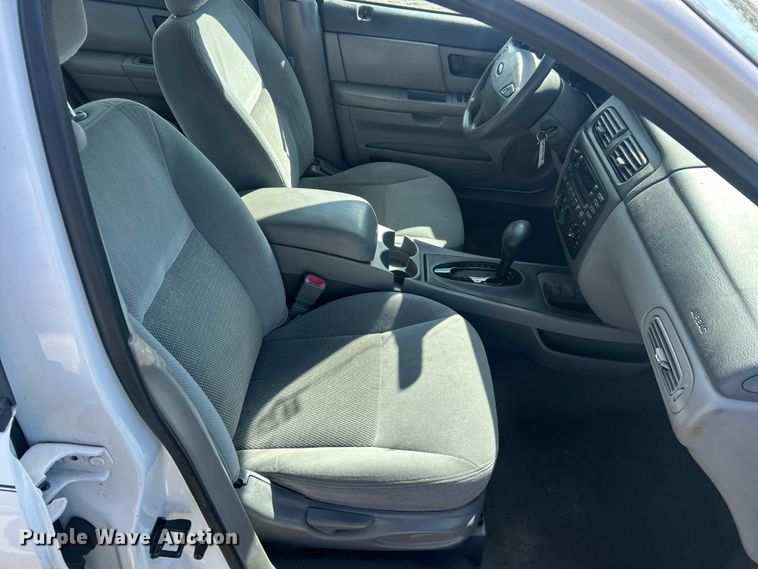 image for item FC5057 2003 Ford Taurus 