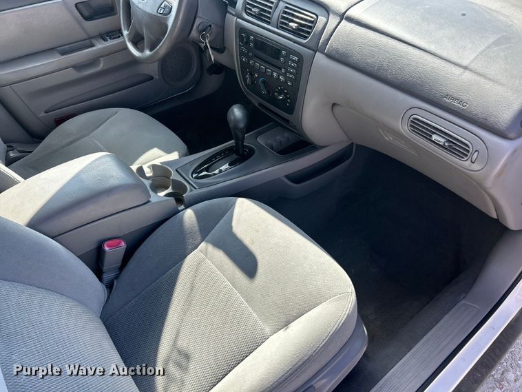 image for item FC5057 2003 Ford Taurus 