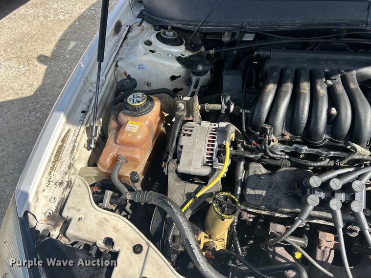 image for item FC5057 2003 Ford Taurus 