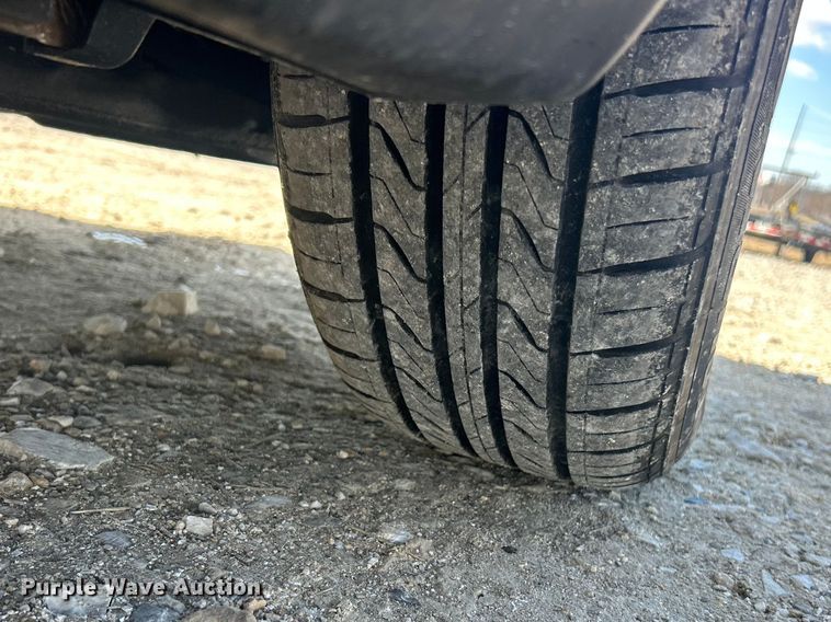 image for item FC5057 2003 Ford Taurus 