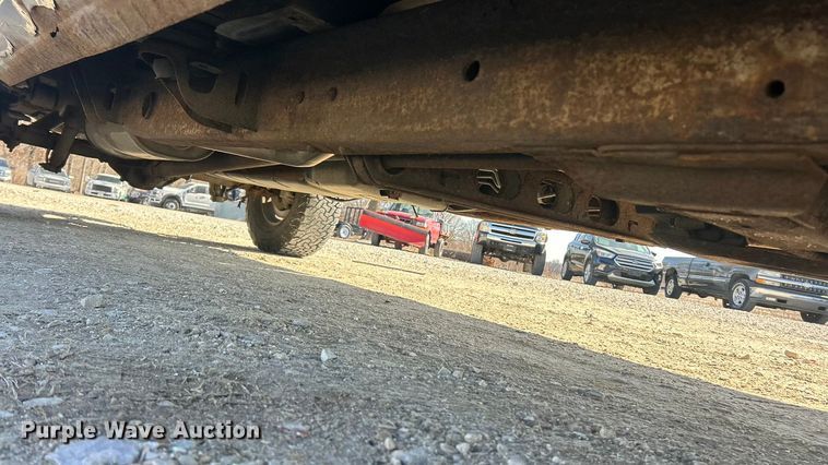 image for item FC5058 2001 Chevrolet Silverado 1500 Ext. Cab pickup truck