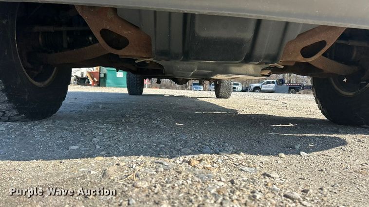 image for item FC5058 2001 Chevrolet Silverado 1500 Ext. Cab pickup truck