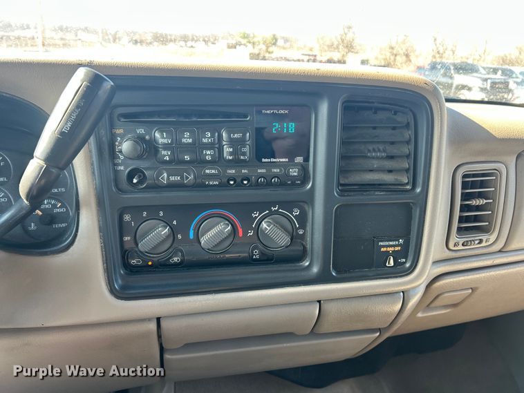 image for item FC5058 2001 Chevrolet Silverado 1500 Ext. Cab pickup truck