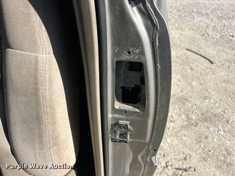 image for item FC5058 2001 Chevrolet Silverado 1500 Ext. Cab pickup truck