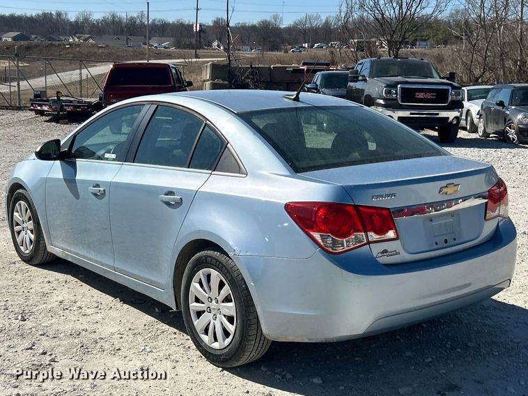 image for item FC5100 2011 Chevrolet Cruze 