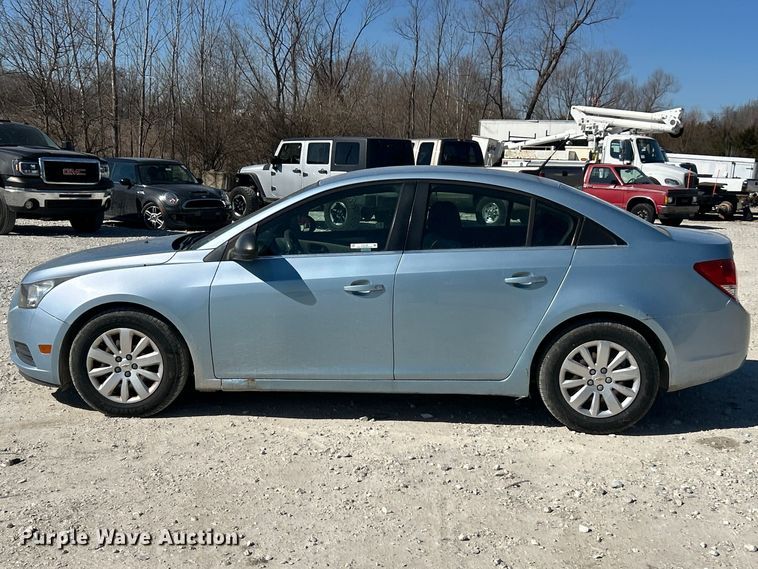 image for item FC5100 2011 Chevrolet Cruze 
