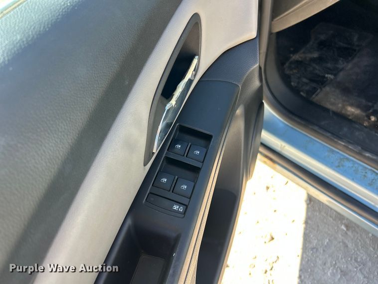 image for item FC5100 2011 Chevrolet Cruze 