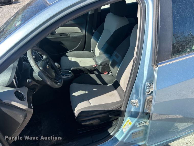 image for item FC5100 2011 Chevrolet Cruze 