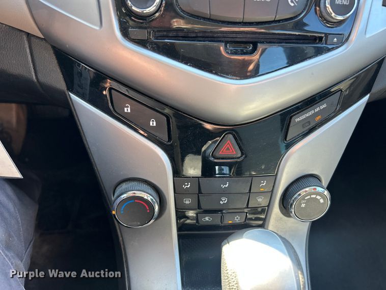 image for item FC5100 2011 Chevrolet Cruze 