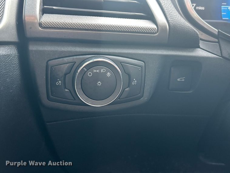 image for item FC5187 2020 Ford Fusion 