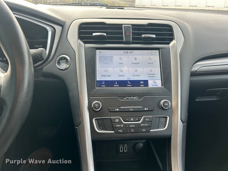 image for item FC5187 2020 Ford Fusion 