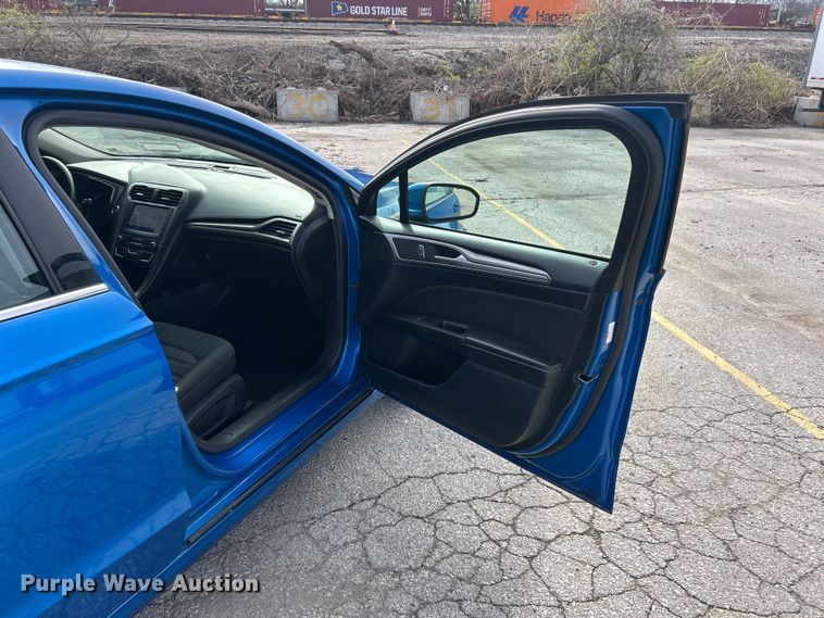 image for item FC5187 2020 Ford Fusion 