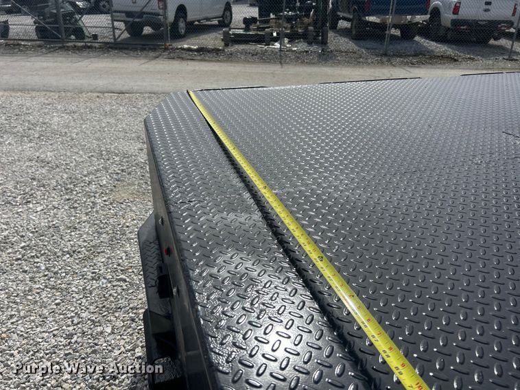 image for item FC5194 2011 Ford F550 XL Super Duty flatbed truck