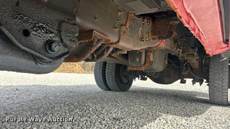 image for item FC5194 2011 Ford F550 XL Super Duty flatbed truck