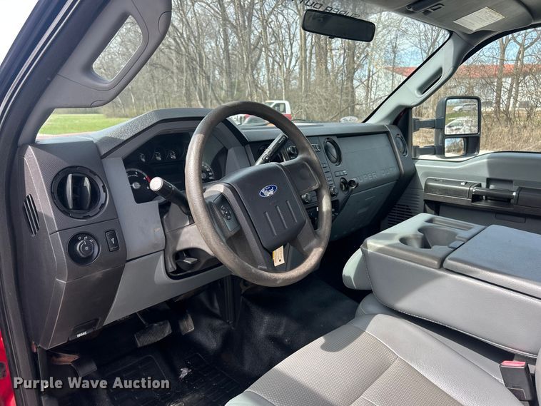 image for item FC5194 2011 Ford F550 XL Super Duty flatbed truck