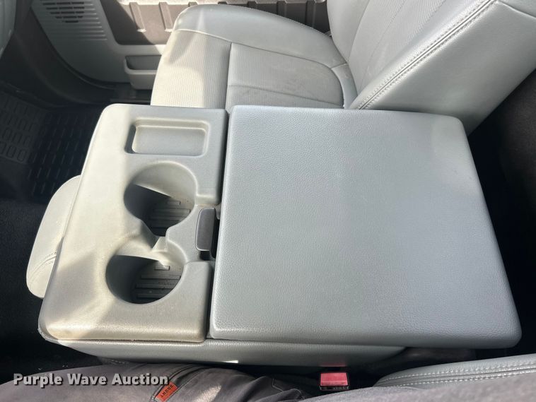 image for item FC5194 2011 Ford F550 XL Super Duty flatbed truck