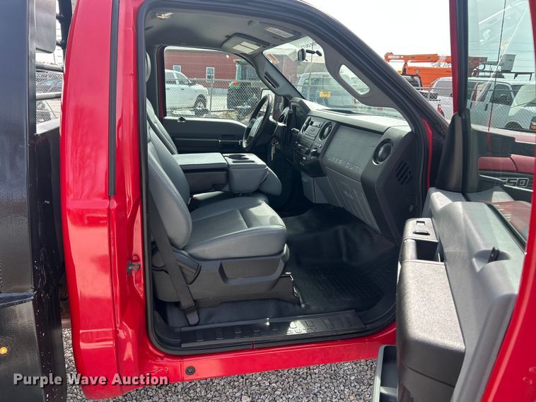 image for item FC5194 2011 Ford F550 XL Super Duty flatbed truck