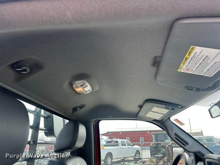 image for item FC5194 2011 Ford F550 XL Super Duty flatbed truck