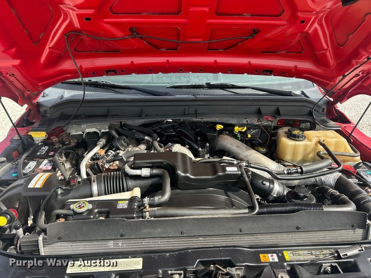 image for item FC5194 2011 Ford F550 XL Super Duty flatbed truck