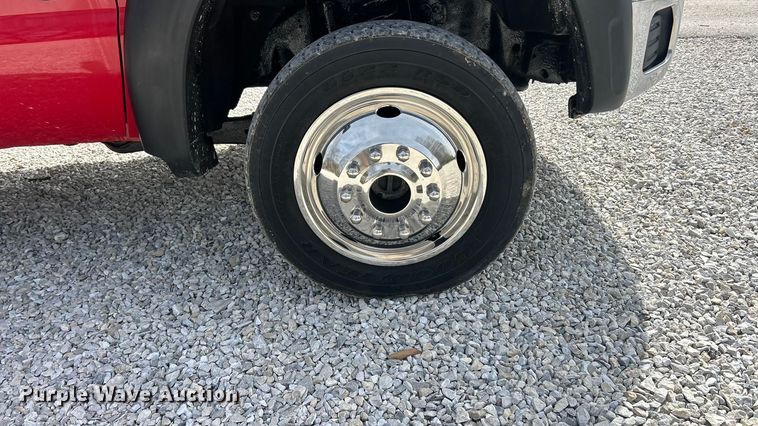 image for item FC5194 2011 Ford F550 XL Super Duty flatbed truck