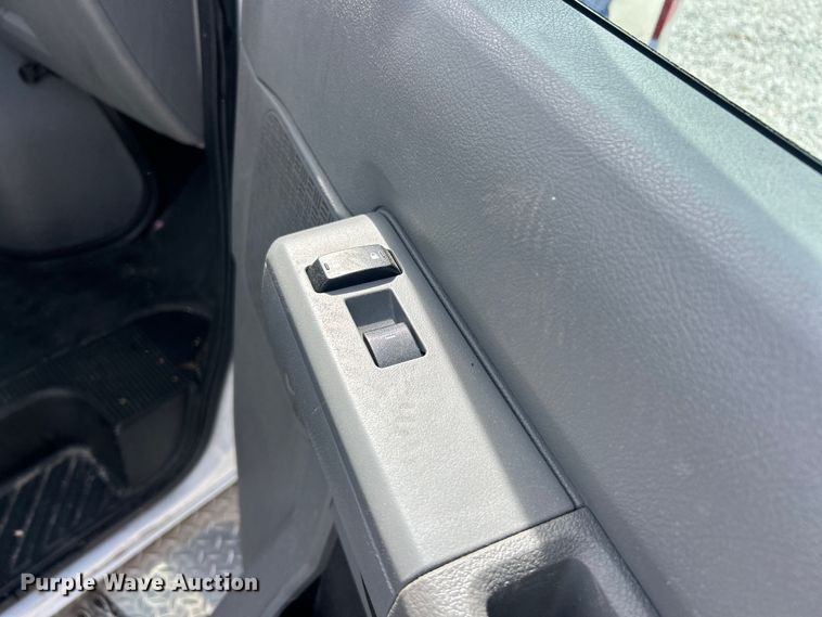 image for item FC5195 2018 Ford E450 van cab and chassis