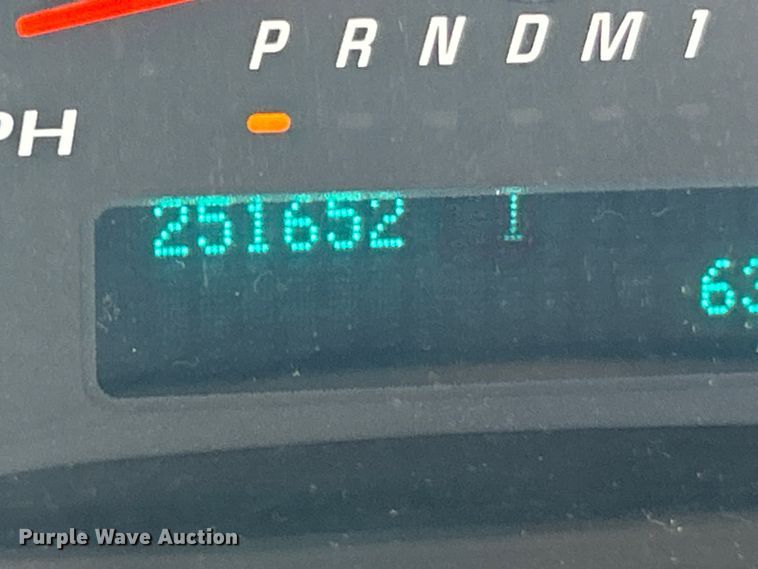 image for item FC5196 2012 Chevrolet Express 4500 van cab and chassis