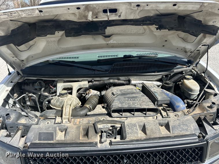 image for item FC5196 2012 Chevrolet Express 4500 van cab and chassis