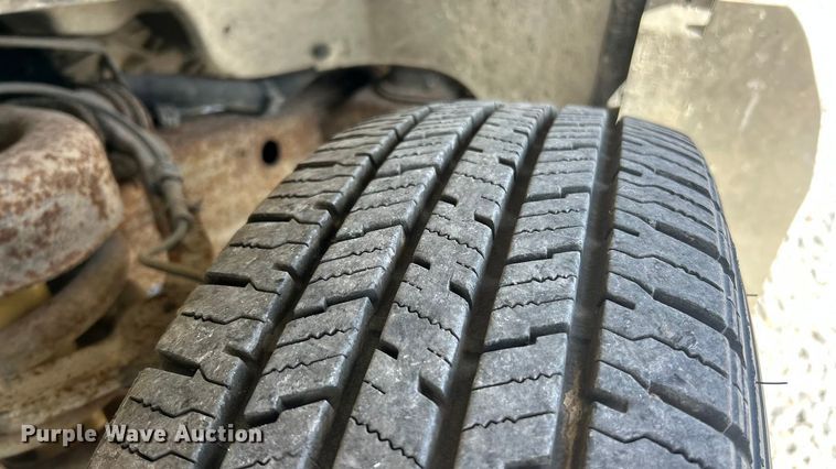 image for item FC5196 2012 Chevrolet Express 4500 van cab and chassis