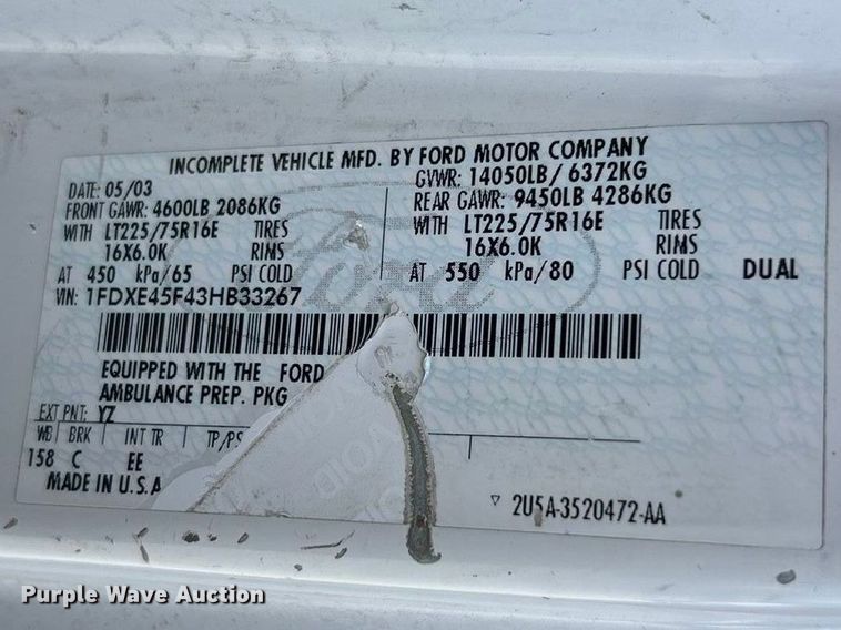 image for item FC5197 2003 Ford E450 Super Duty van cab and chassis