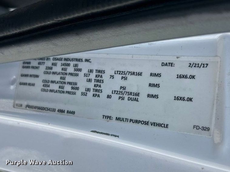 image for item FC5198 2016 Ford E450 Super Duty van cab and chassis