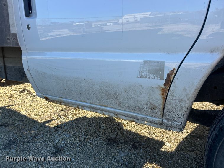 image for item FC5209 2015 Ford E450 Super Duty box truck