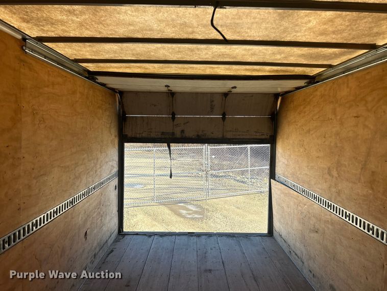 image for item FC5209 2015 Ford E450 Super Duty box truck