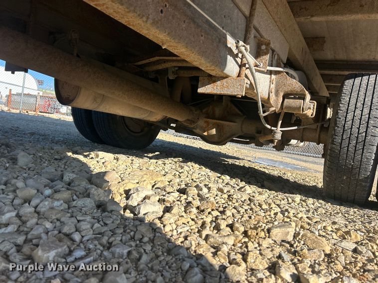 image for item FC5209 2015 Ford E450 Super Duty box truck