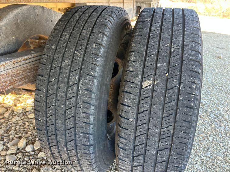 image for item FC5209 2015 Ford E450 Super Duty box truck