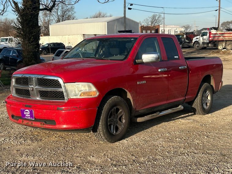 image for item FC5252 2010 Dodge Ram 1500 Ext. Cab pickup truck