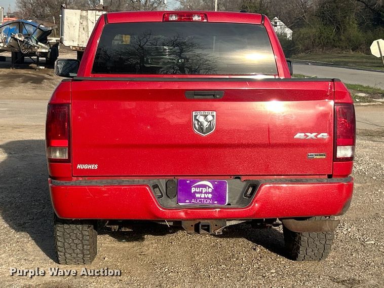 image for item FC5252 2010 Dodge Ram 1500 Ext. Cab pickup truck