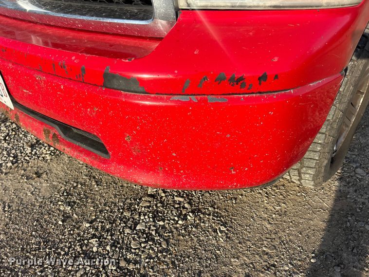 image for item FC5252 2010 Dodge Ram 1500 Ext. Cab pickup truck