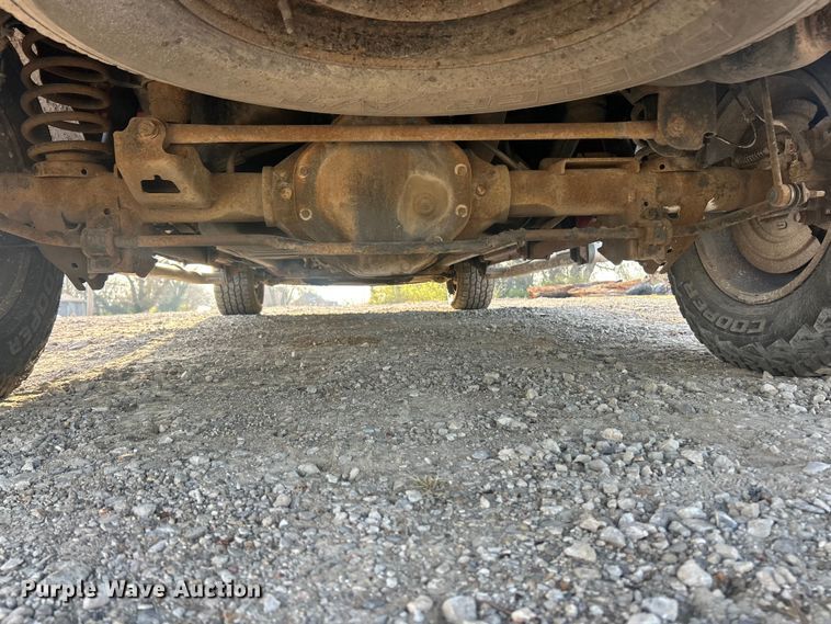 image for item FC5252 2010 Dodge Ram 1500 Ext. Cab pickup truck