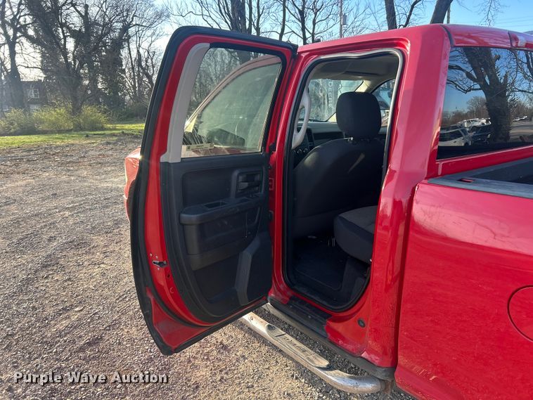 image for item FC5252 2010 Dodge Ram 1500 Ext. Cab pickup truck