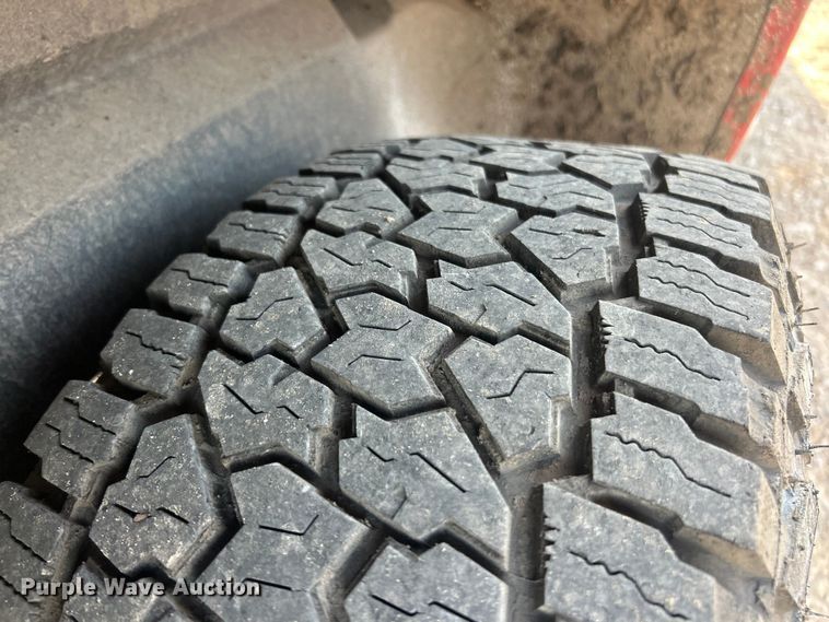 image for item FC5252 2010 Dodge Ram 1500 Ext. Cab pickup truck