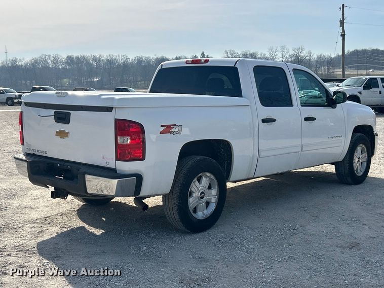 image for item FC5253 2013 Chevrolet Silverado 1500 LT Crew Cab pickup truck