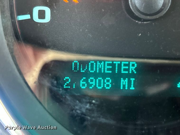 image for item FC5253 2013 Chevrolet Silverado 1500 LT Crew Cab pickup truck