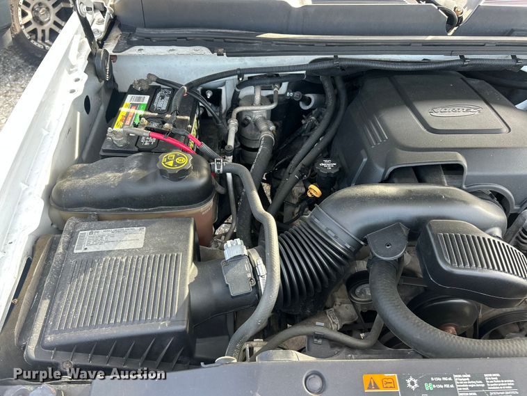 image for item FC5253 2013 Chevrolet Silverado 1500 LT Crew Cab pickup truck