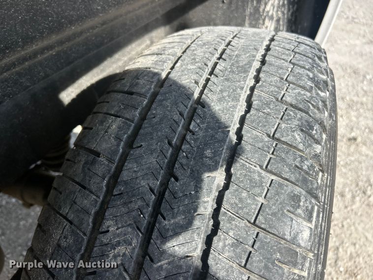 image for item FC5253 2013 Chevrolet Silverado 1500 LT Crew Cab pickup truck