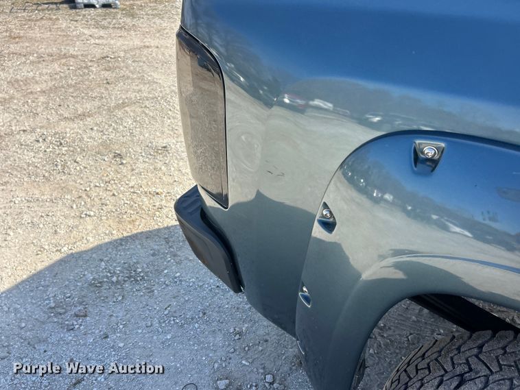 image for item FC5254 2011 Chevrolet Silverado 1500 LT Ext. Cab pickup truck