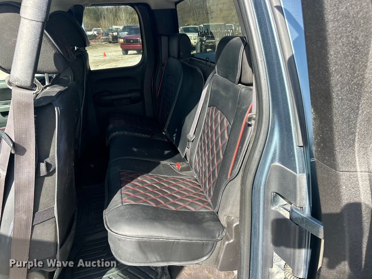 image for item FC5254 2011 Chevrolet Silverado 1500 LT Ext. Cab pickup truck